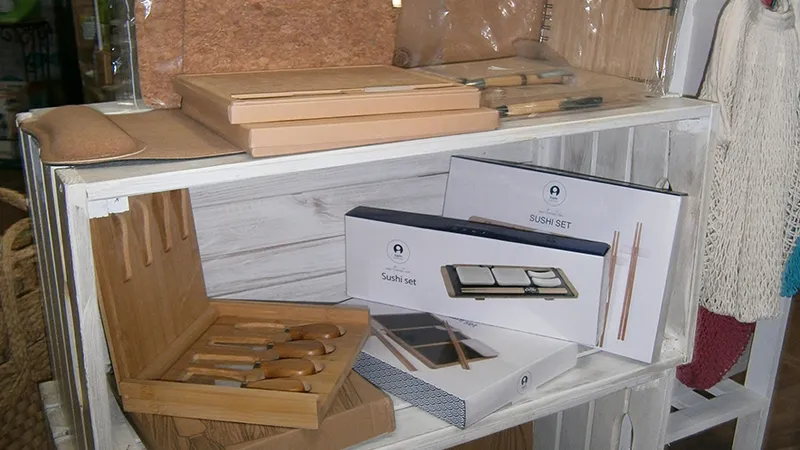 Accesorios y complementos de materiales naturales